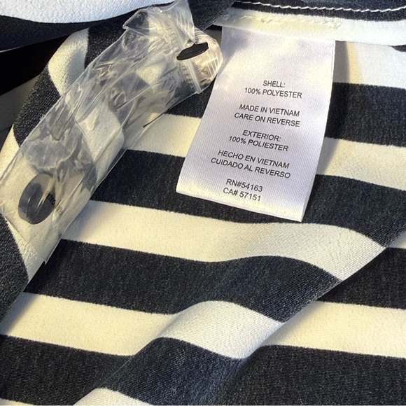 KARL LAGERFELD PARIS High Low Striped Button Down Shirt XL - Picture 9 of 10